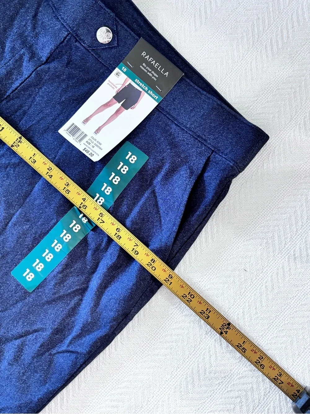 Rafaella Navy High-Rise Tailored Shorts - Picture 5 of 13